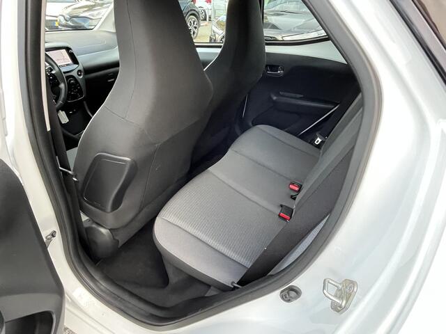 Toyota AYGO 1.0 VVT-i x-play navigatie