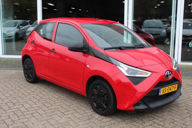 Toyota AYGO 1.0 VVT-i x-fun