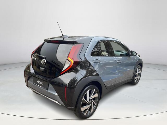 Toyota AYGO X 1.0 VVT-i MT Envy