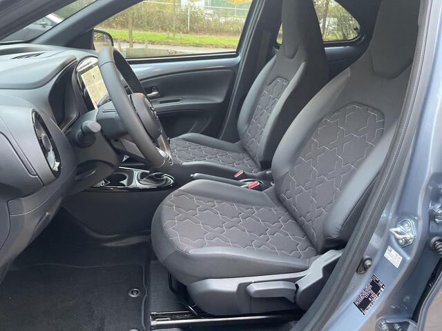 Toyota AYGO X 1.0 VVT-i MT Envy