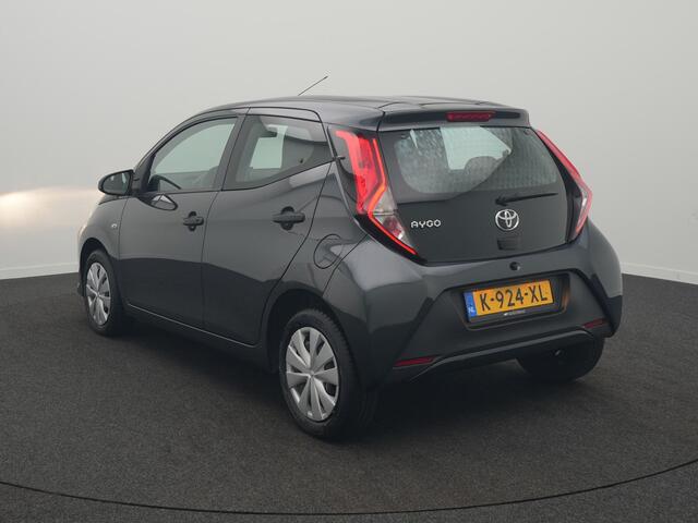 Toyota AYGO 1.0 VVT-i X-Fun - RIJKLAARPRIJS - All seasonbanden - Airco - Bluetooth