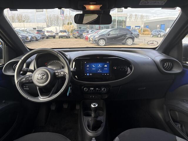 Toyota AYGO X 1.0 VVT-i MT first