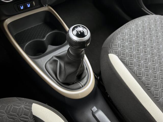 Toyota AYGO X 1.0 VVT-i MT Pulse | Apple Carplay/Android auto | Stoelverwarming | Climate Control |