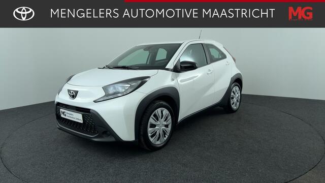 Toyota AYGO X 1.0 VVT-i MT Play | P.cam | Cruise Control | Apple-/Android Carplay