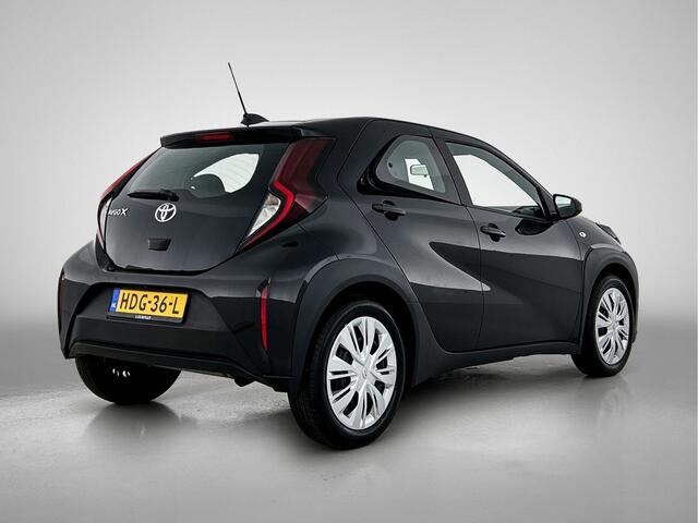 Toyota AYGO X 1.0 VVT-i MT Play | 1e eigenaar | BTW auto | achteruitrijcamera |