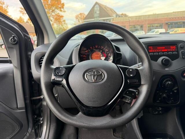 Toyota AYGO 1.0 VVT-i X-Fun 5-Deurs Led Airco