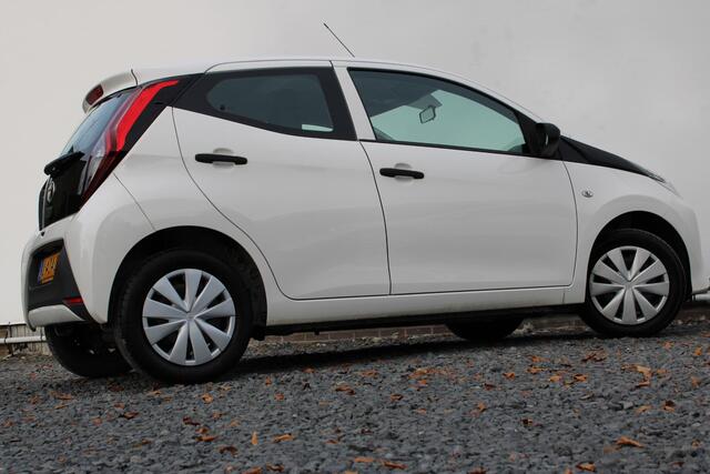 Toyota AYGO 1.0 VVT-i x-fun Dealer onderhouden