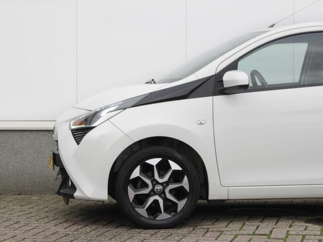 Toyota AYGO 1.0 VVT-i x-joy | Carplay / Android Auto | Airco | Camera | Lm-Velgen
