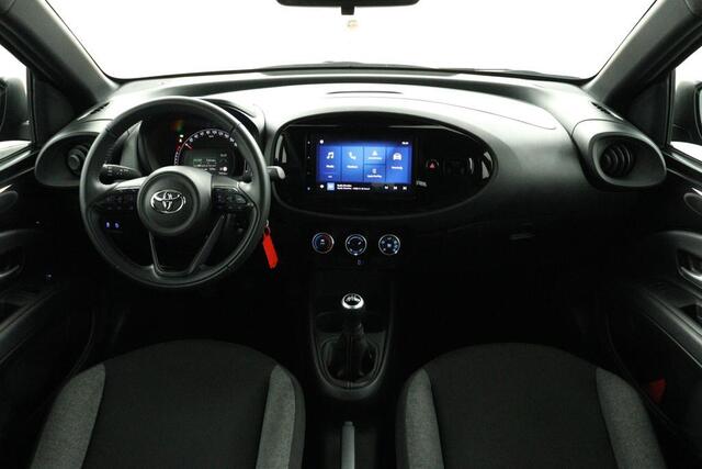 Toyota AYGO X 1.0 VVT-i MT Play | Apple Carplay/Android Auto | Airco | Parkeercamera | Adaptieve Cruise-Control |