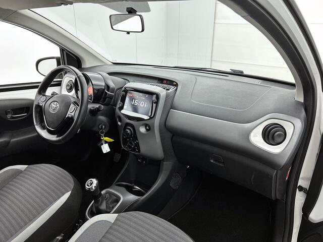 Toyota AYGO 1.0 VVT-i x-play | Apple CarPlay / Android Auto (Navigatie) | Airco | Camera |