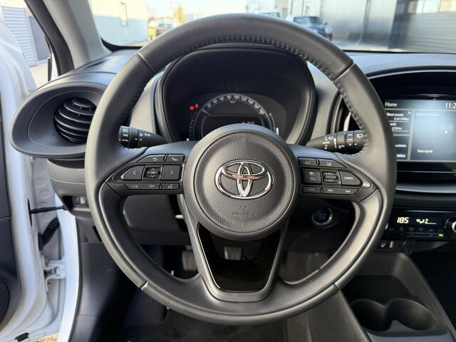 Toyota AYGO X 1.0 VVT-i MT Play Camera/Apple/Android/Keyless