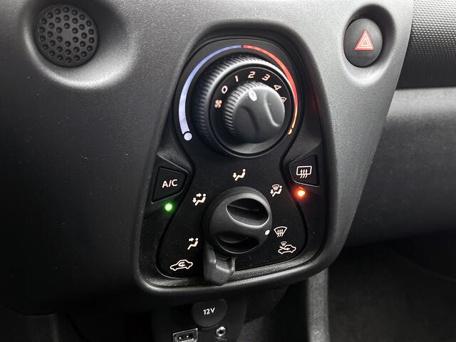 Toyota AYGO 1.0 VVT-i x-now