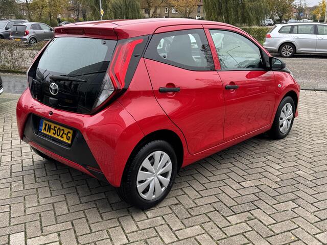 Toyota AYGO 1.0 VVT-i x-fun