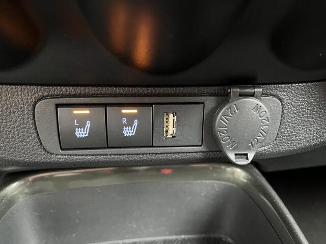 Toyota AYGO X 1.0 VVT-i MT first Edition | Rijklaar | Stoelverwarming | Apple Carplay | LM-Velgen