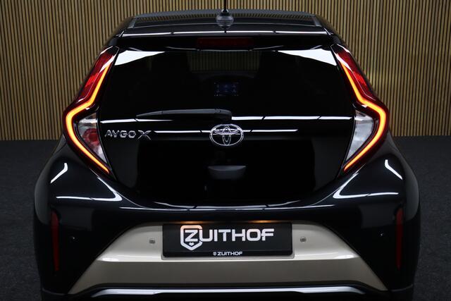 Toyota AYGO X 1.0 VVT-i MT Limited | Elek. Vouwdak | Adaptive-cruise | Camera | Clima | Apple Carplay & Android Auto | Keyless | Stoelverwarming