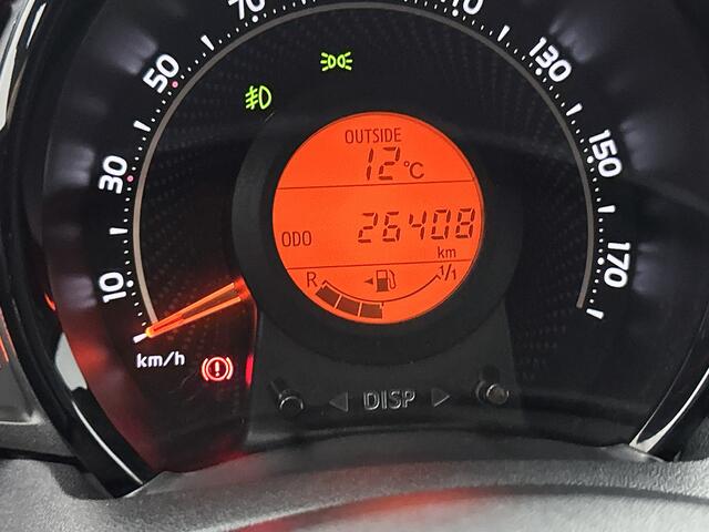 Toyota AYGO 1.0 VVT-i x-JBL staat in het halletje