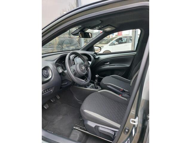 Toyota AYGO X 1.0 VVT-i MT Pulse