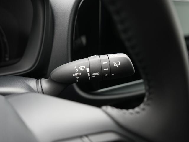 Toyota AYGO X 1.0 VVT-i MT Envy + Cabriodak | Apple Carplay/Android Auto | Cabriodak |