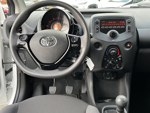 Toyota AYGO 1.0 VVT-i x-fun