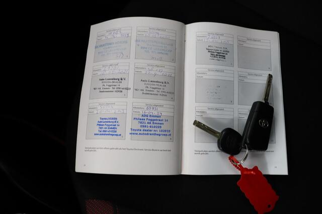 Toyota AYGO 1.0 VVT-i x-cite | DAB radio | Lichtmetalen velgen |