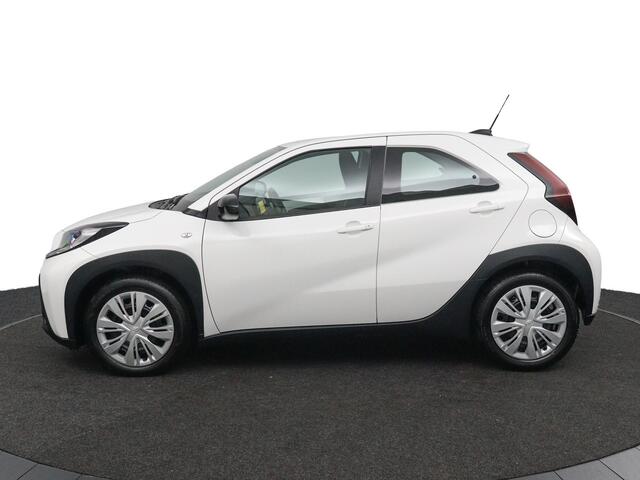 Toyota AYGO X 1.0 VVT-i MT Play | Adaptieve Cruise control | Airco | Toyota Safety Sense |