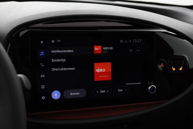 Toyota AYGO X 1.0 VVT-i S-CVT Premium | Automaat | Cabrio dak | Leer-stof bekleding | Stoelverwarming |