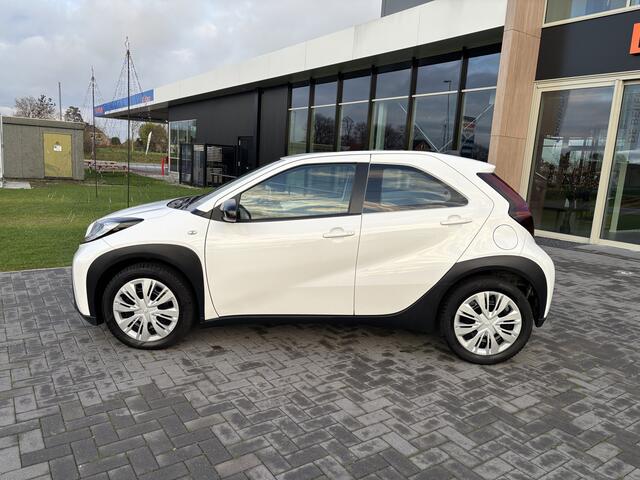 Toyota AYGO X 1.0 VVT-i S-CVT Automaat Airco I Camera I Carplay