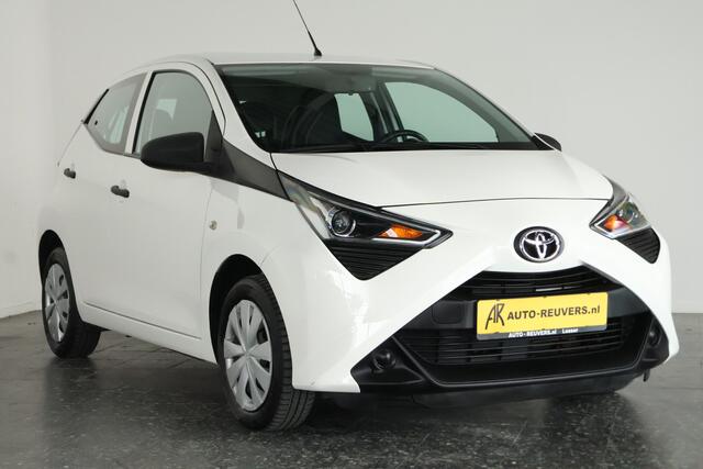 Toyota AYGO 1.0 VVT-i x-fun / Airco / 5 Deurs / Bluetooth / Allseason