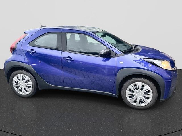 Toyota AYGO X 1.0 VVT-i MT Play