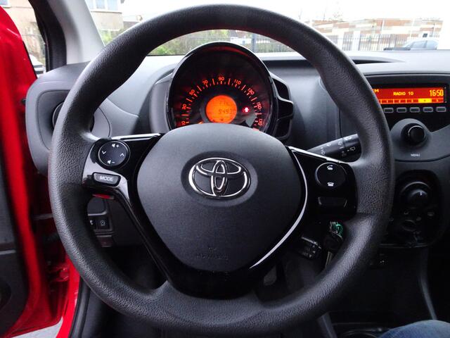 Toyota AYGO 1.0 VVT-i x-fun Airco, elektrische ramen, centrale vergrendeling, enz.