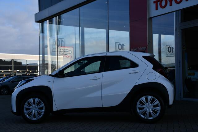 Toyota AYGO X 1.0 VVT-i MT Play 72pk | Nieuw | Airco | Cruise Control adaptief | Apple Carplay/Android Auto |