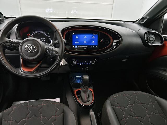 Toyota AYGO X 1.0 VVT-i S-CVT Envy | 1e Eigenaar | NIEUW GELEVERD & ONDERHOUDEN | JBL | LED |