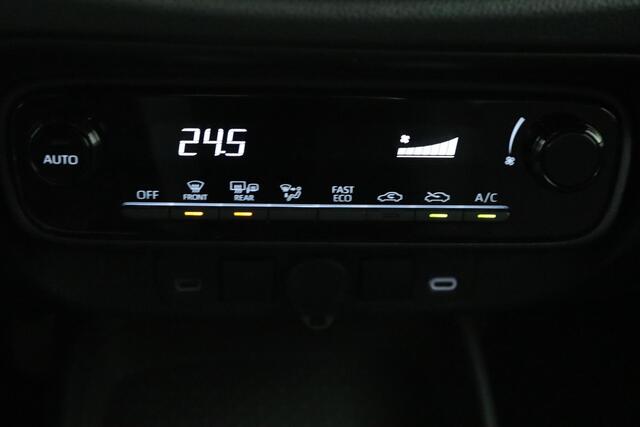 Toyota AYGO X Hybrid 115 play | Adaptive Cruise Control | Achteruitrijcamera | Airco | Apple Carplay | Android Auto |