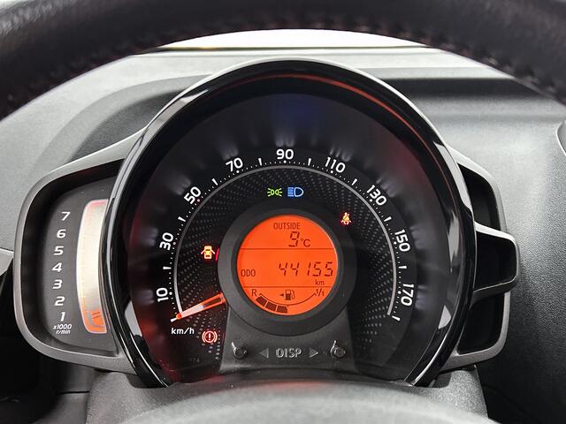 Toyota AYGO 1.0 VVT-i TeamNL | JBL | Achteruitrijcamera | BTW voertuig |