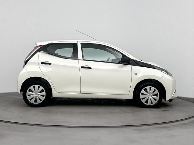 Toyota AYGO 1.0 VVT-i x-fun 5-Drs | Tweede Eigenaar! | Dealeronderhouden |