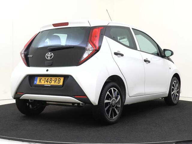 Toyota AYGO 1.0 VVT-i x-fun