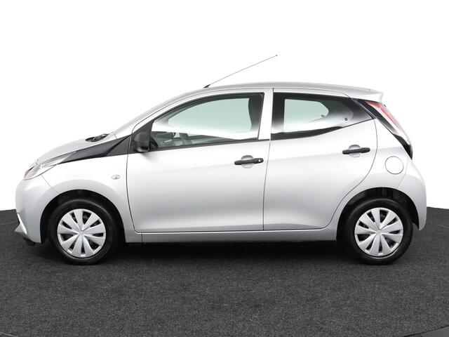 Toyota AYGO 1.0 VVT-i x-now | airco | 5-Deurs | Dealer Onderhouden |