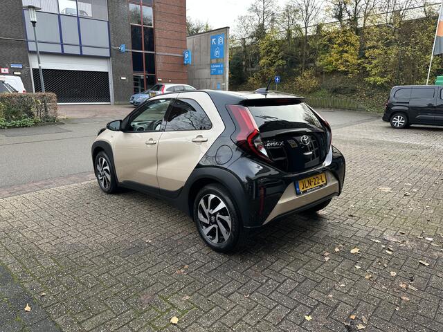 Toyota AYGO X 1.0 VVT-i MT Pulse All-in Prijs Airco/Camera/Stoelverwarming/Apple Carplay, Android Auto/Cruise/Two-tone Eurorepar