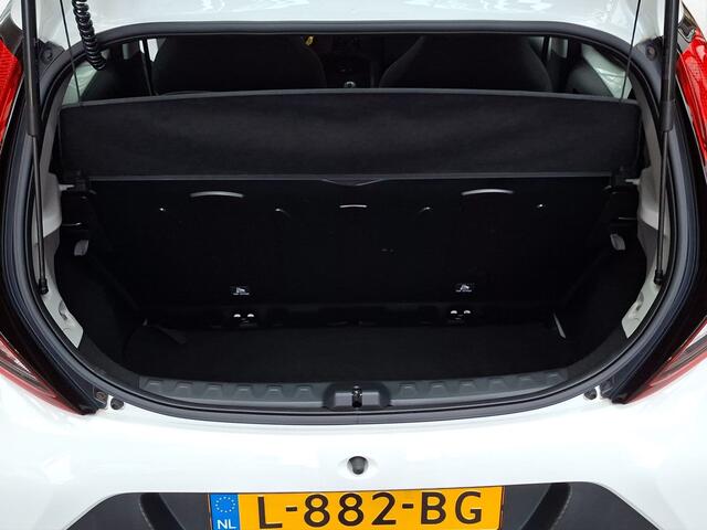 Toyota AYGO 1.0 VVT-i x-fun Airco | 5 deurs | mats foto's maken
