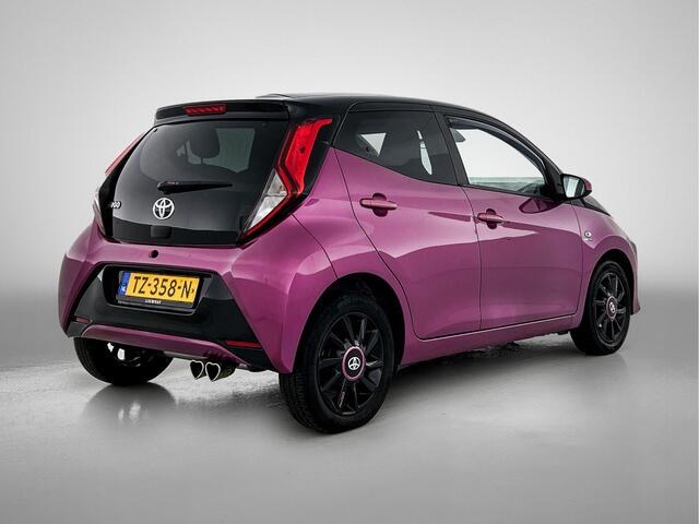 Toyota AYGO 1.0 VVT-i x-cite Automaat | 1e Eigenaar | NIEUW GELEVERD & ONDERHOUDEN | Apple Carplay / Android Auto |