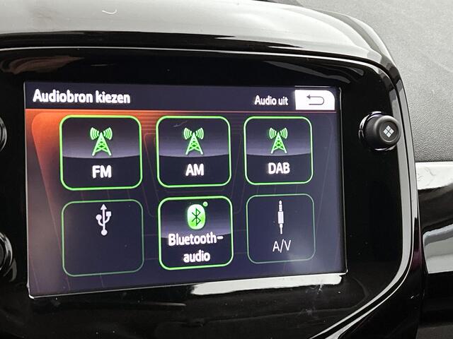 Toyota AYGO 1.0 VVT-i x-cite Automaat | 1e Eigenaar | NIEUW GELEVERD & ONDERHOUDEN | Apple Carplay / Android Auto |