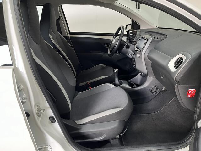 Toyota AYGO 1.0 VVT-i x-play Apple Carplay Camera Dealer onderhouden