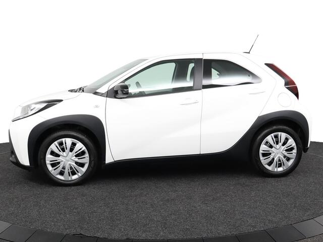 Toyota AYGO X 1.0 VVT-i MT Play | Apple Carplay/Android Auto | Achteruitrijcamera | Airco |