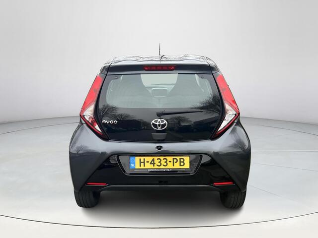 Toyota AYGO 1.0 VVT-i x-play