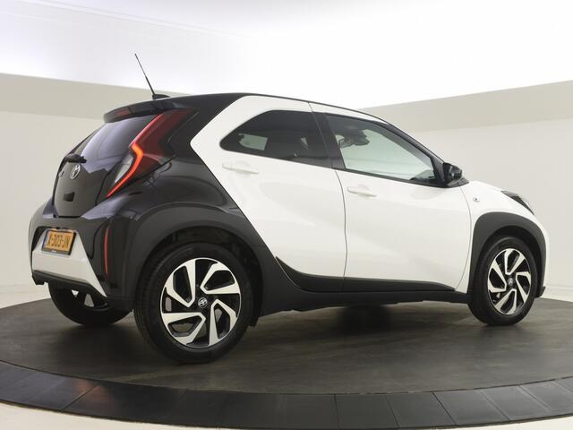 Toyota AYGO X 1.0 VVT-i MT Pulse Bi Tone | Apple & Android Carplay