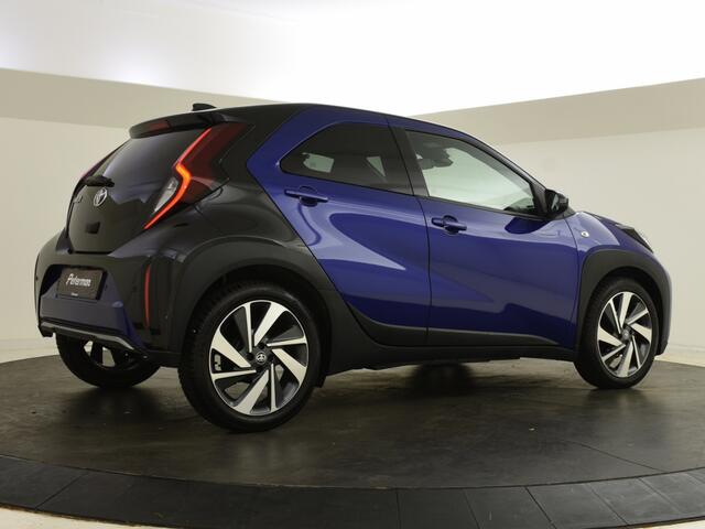 Toyota AYGO X 1.0 VVT-i MT Pulse Bi Tone | Parkeersensoren V+A | Stoelverwarmi
