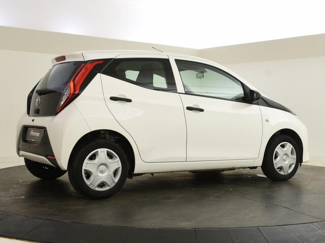 Toyota AYGO 1.0 VVT-i x-fun | All Seasons | Parkeersensoren