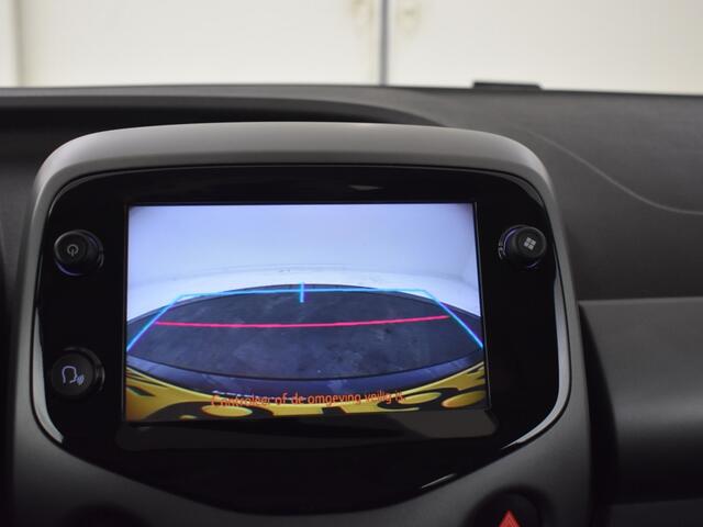 Toyota AYGO 1.0 VVT-i x-play | Carplay | Camera