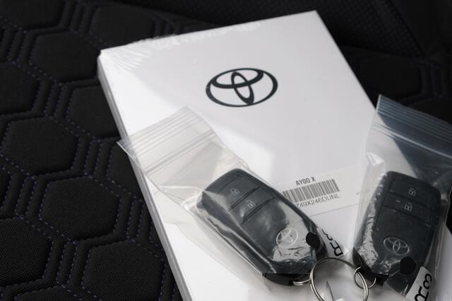 Toyota AYGO X 1.0 VVT-i 72PK MT JBL | JBL Premium Sound systeem | Achteruitrij