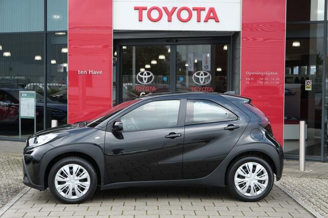 Toyota AYGO X 1.0 VVT-i MT Play | Achteruitrijcamera | Buitenspiegels elektris